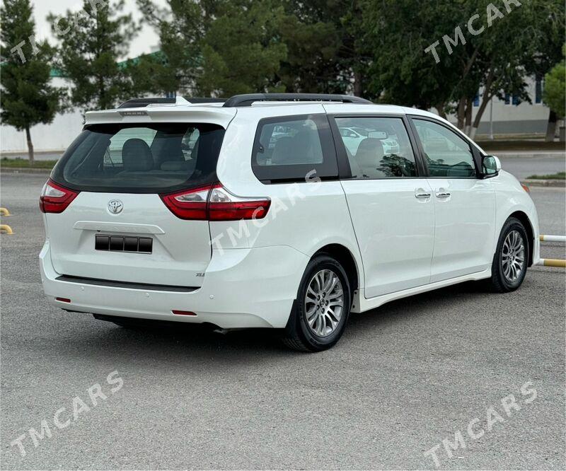 Toyota Sienna 2018 - 515 000 TMT - Aşgabat - img 2