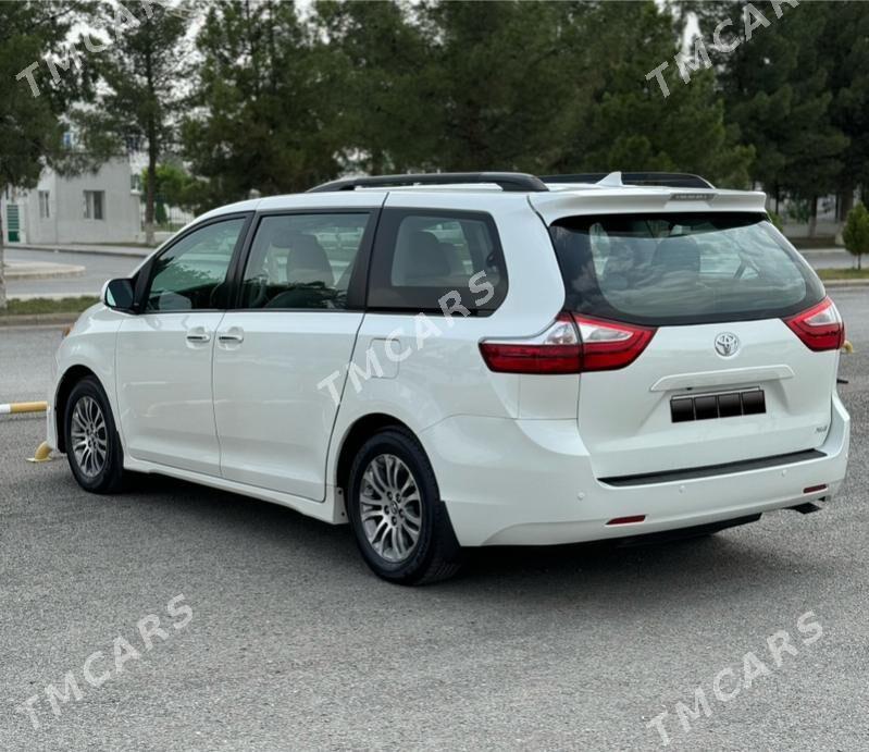 Toyota Sienna 2018 - 515 000 TMT - Ашхабад - img 3