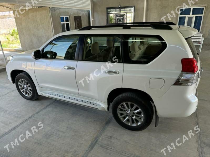 Toyota Land Cruiser Prado 2012 - 450 000 TMT - Aşgabat - img 3