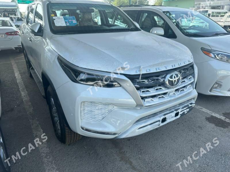 Toyota Fortuner 2023 - 685 000 TMT - Türkmenbaşy - img 10