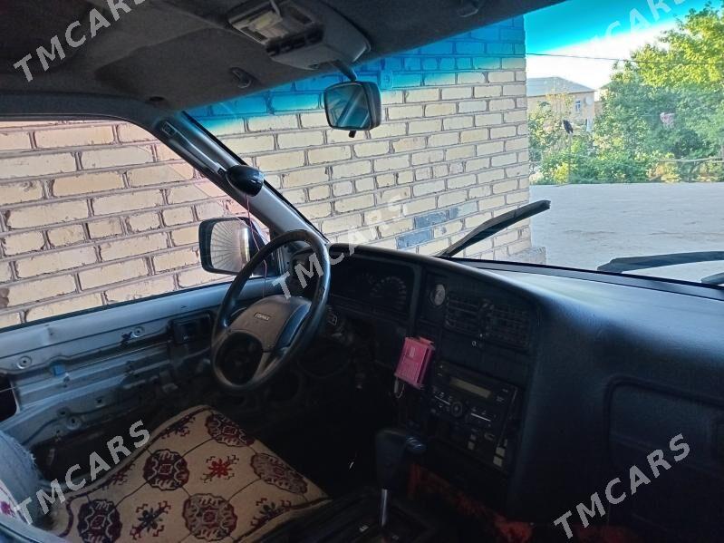 Toyota Hiace 1988 - 16 000 TMT - Ходжамбаз - img 6