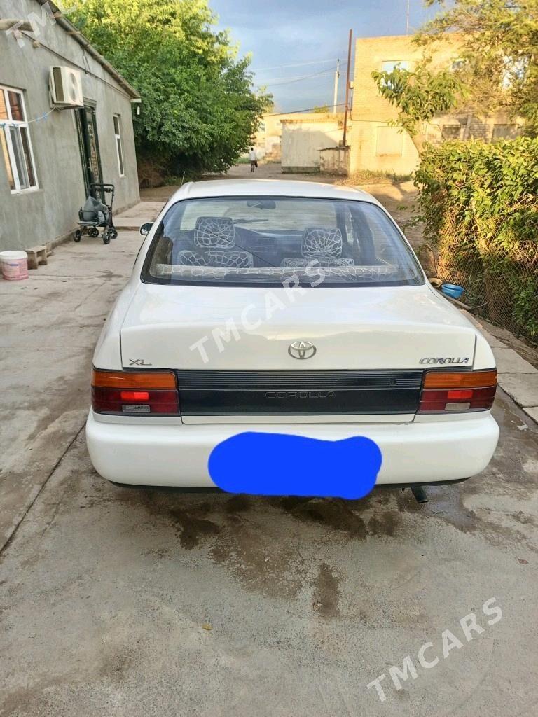 Toyota Corolla 1993 - 40 000 TMT - Кёнеургенч - img 2