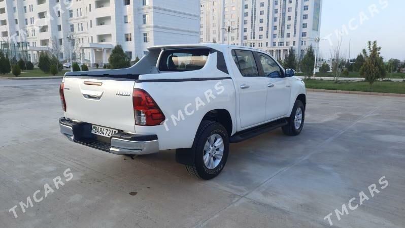 Toyota Hilux 2020 - 550 000 TMT - Ашхабад - img 6