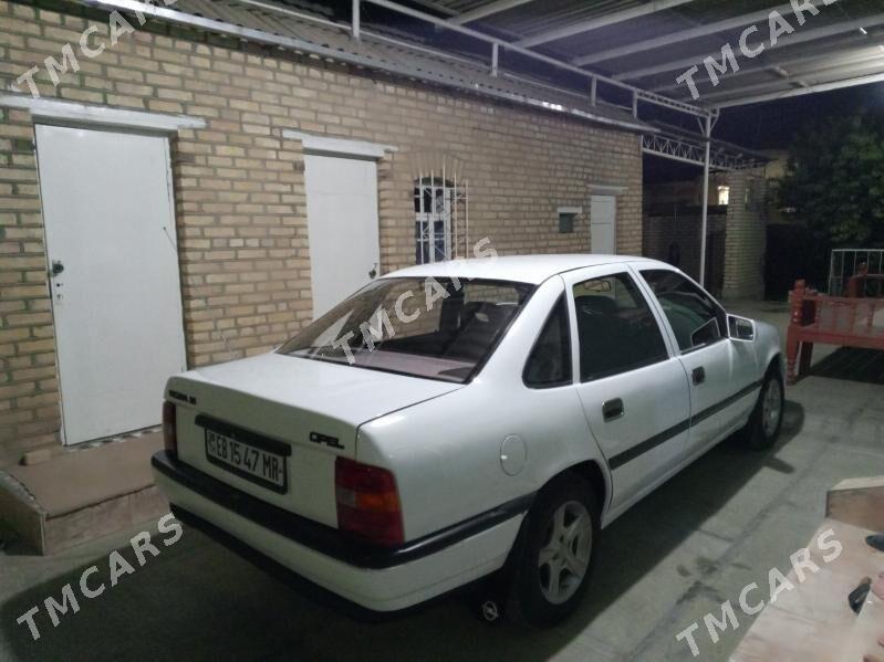 Opel Vectra 1991 - 30 000 TMT - Мары - img 3