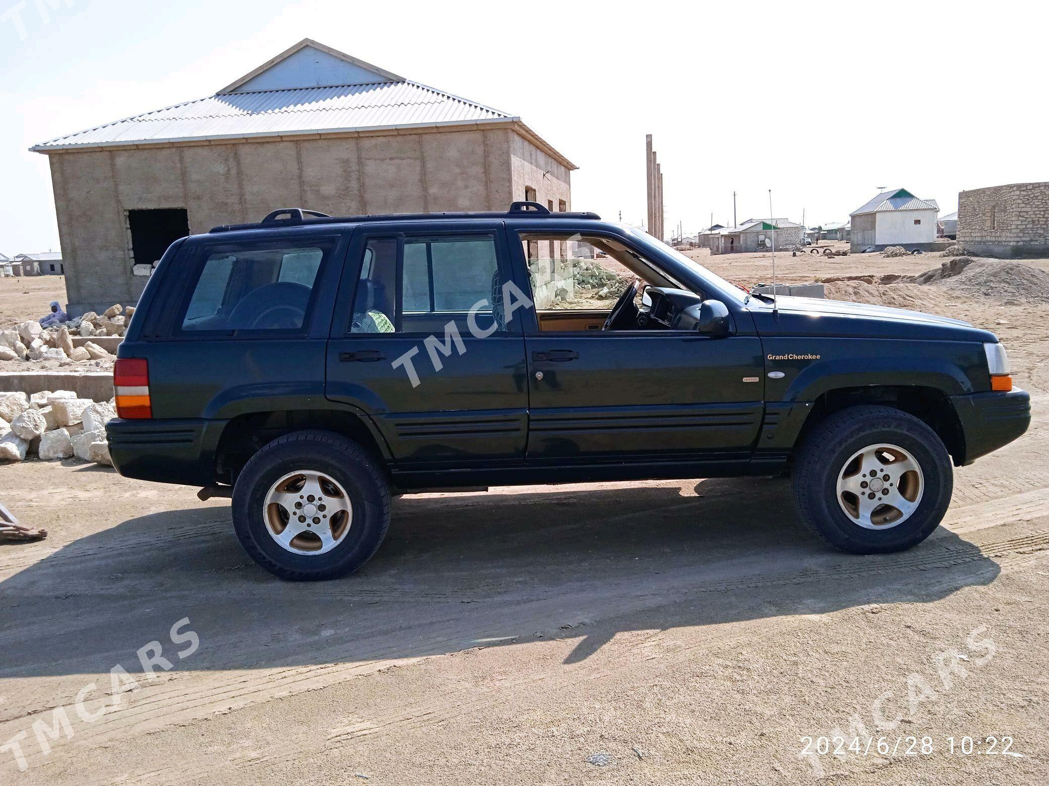 Jeep Grand Cherokee L 1997 - 45 000 TMT - Эсенгулы - img 5