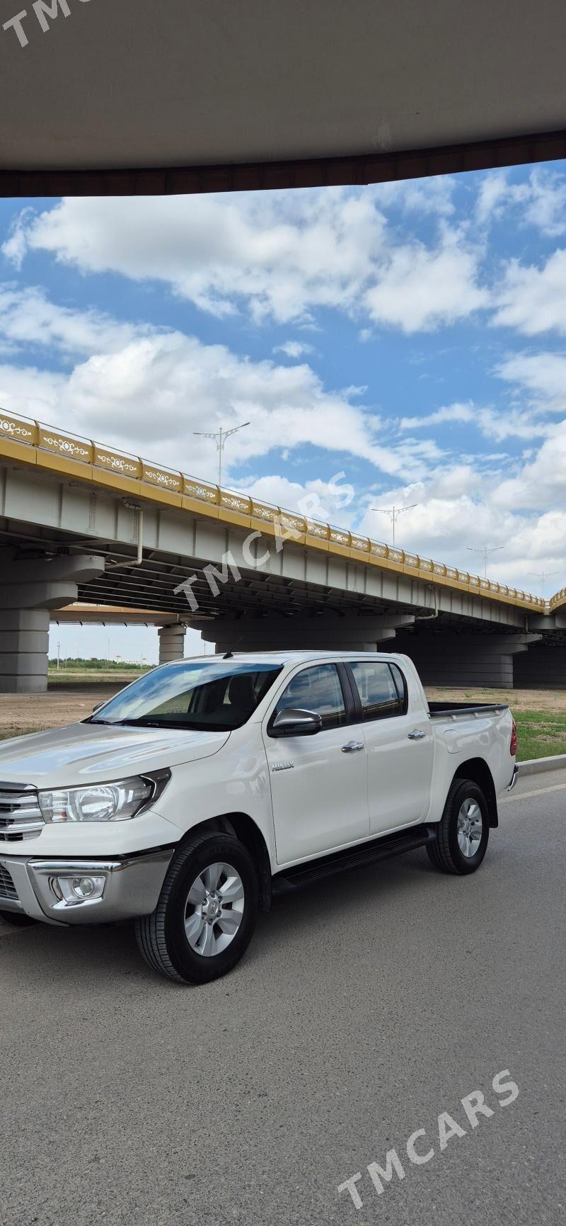 Toyota Hilux 2020 - 460 000 TMT - Ашхабад - img 2