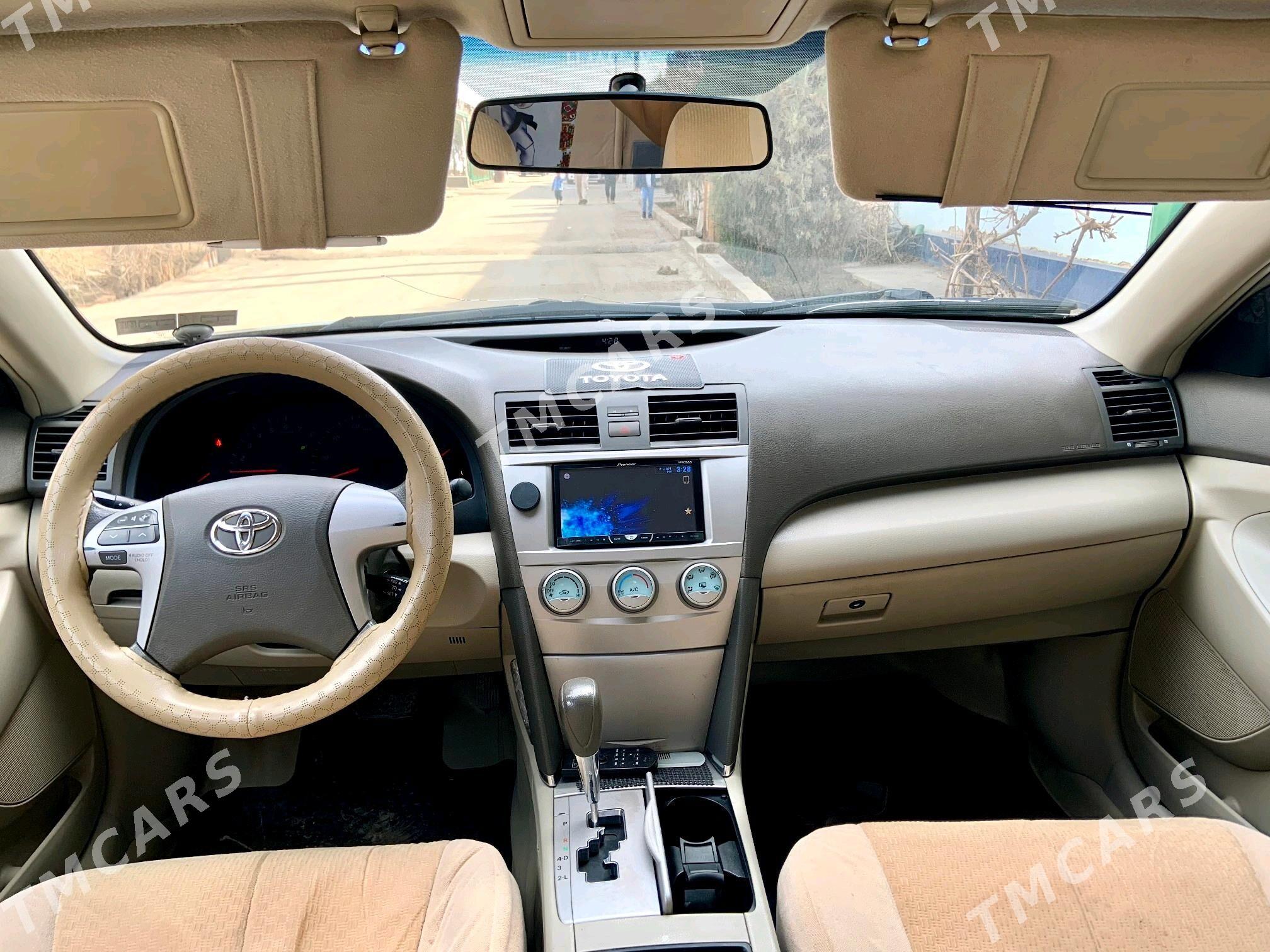 Toyota Camry 2008 - 125 000 TMT - Дашогуз - img 7