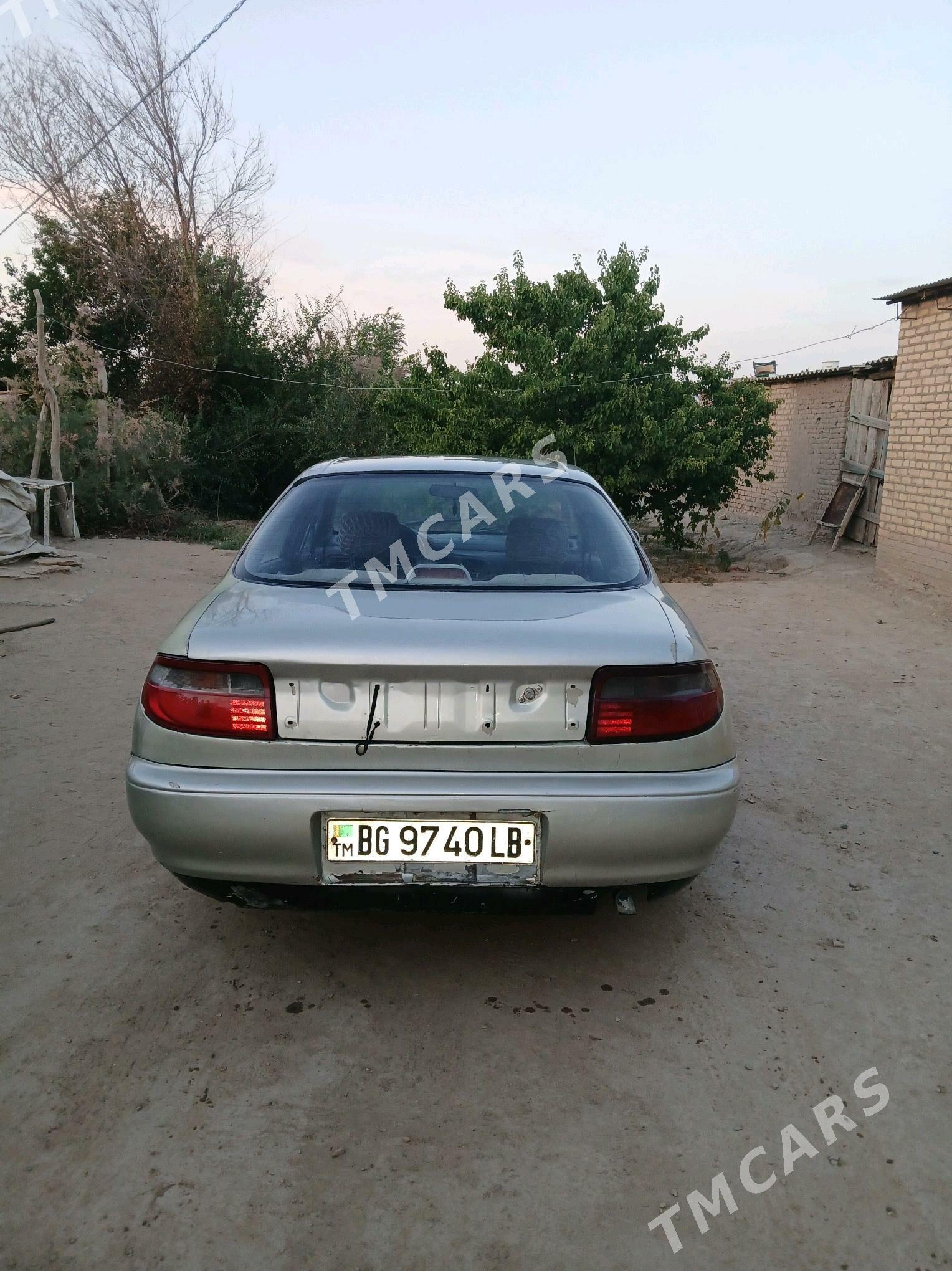 Toyota Carina 1992 - 30 000 TMT - Дарганата - img 2