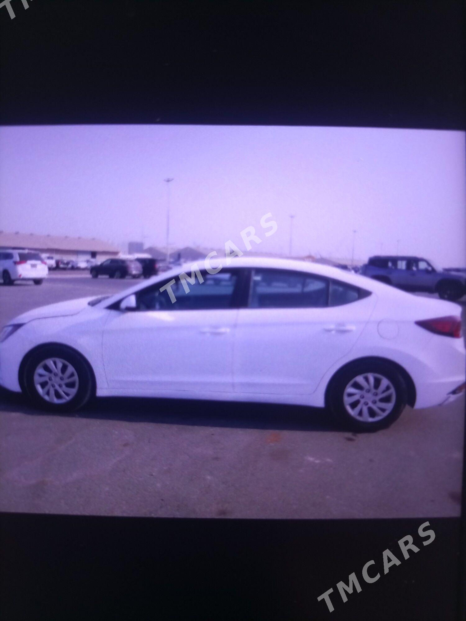 Hyundai Elantra 2019 - 136 000 TMT - Aşgabat - img 4