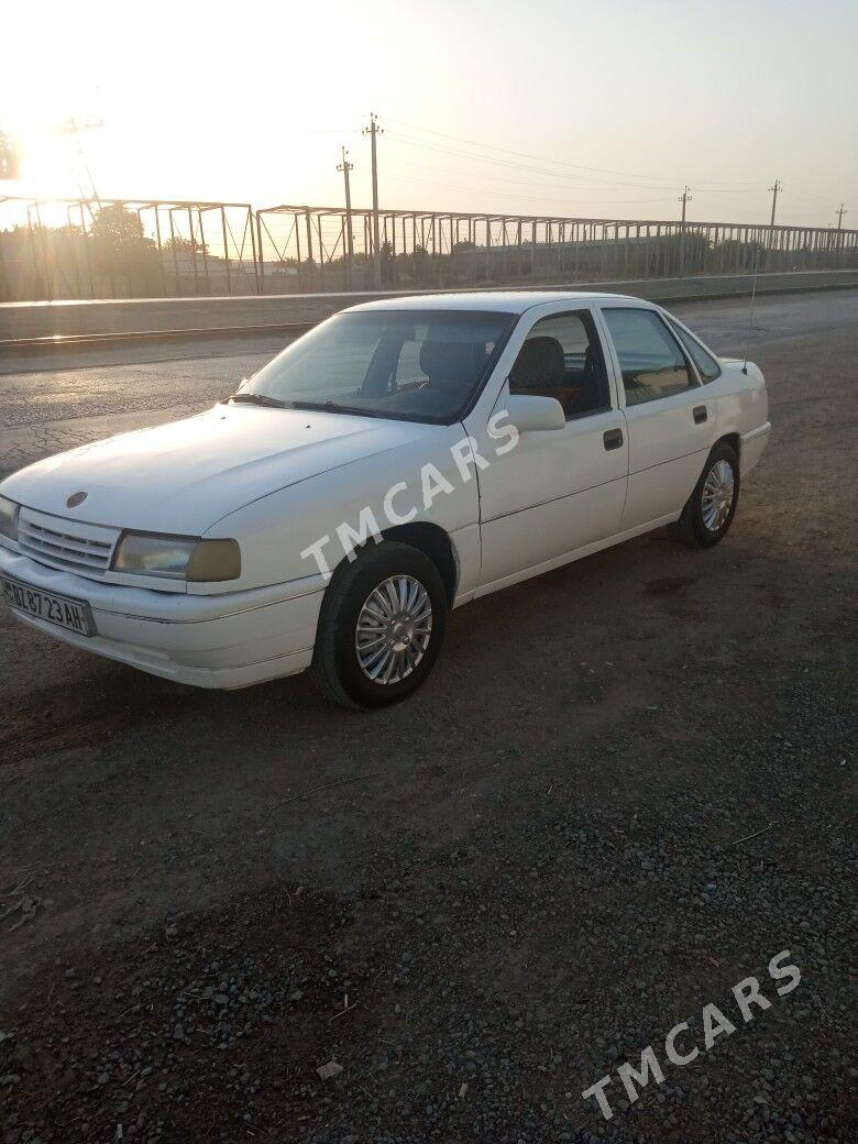 Opel Vectra 1990 - 30 000 TMT - Анев - img 2