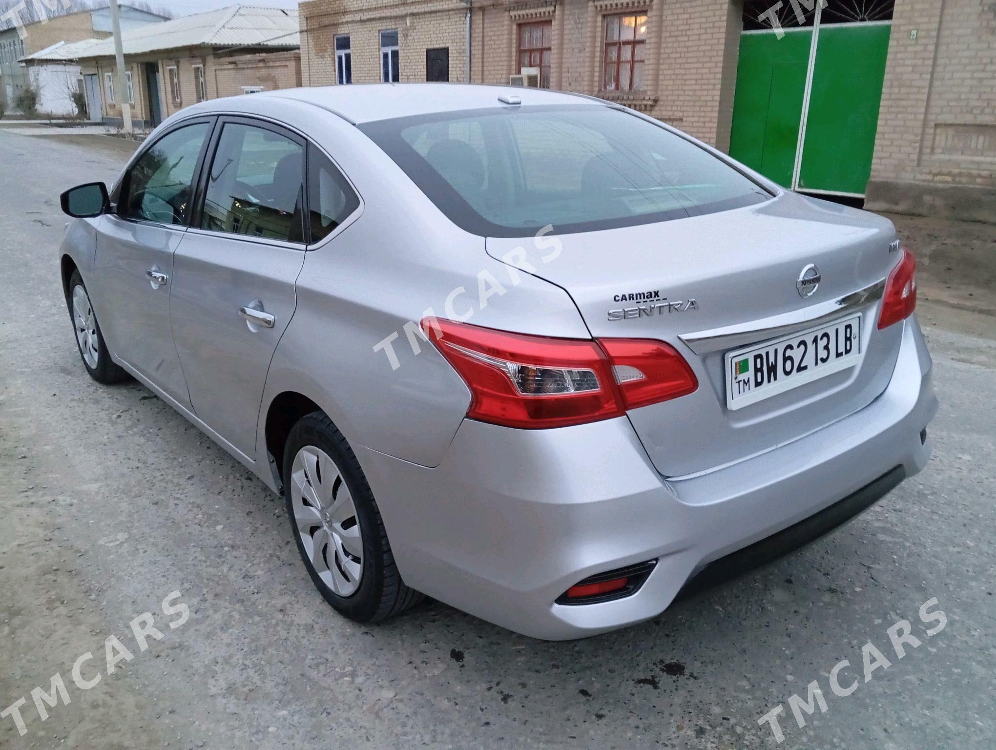 Nissan Sentra 2019 - 135 000 TMT - Дянев - img 3