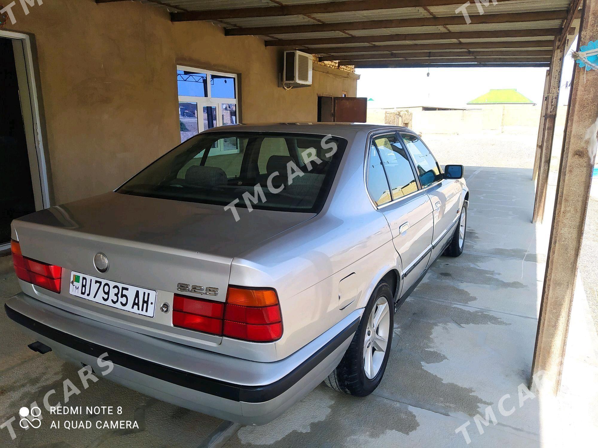 BMW 525 1992 - 50 000 TMT - Kaka - img 3