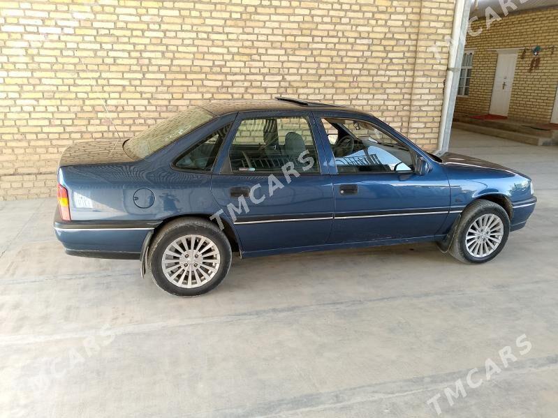 Opel Vectra 1991 - 33 000 TMT - Мары - img 5