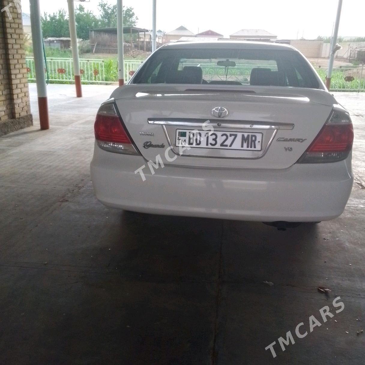 Toyota Camry 2004 - 150 000 TMT - Mary - img 2