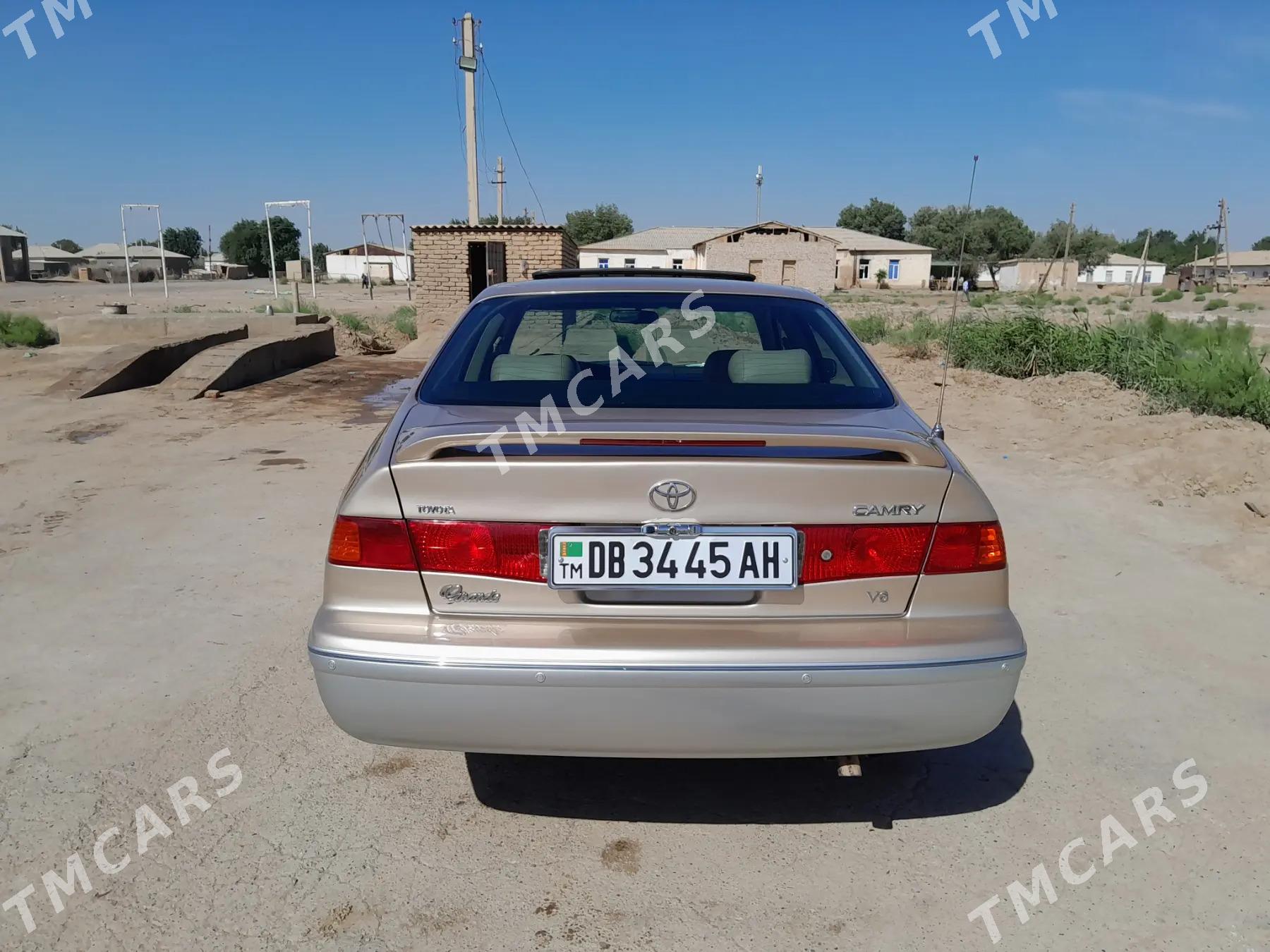 Toyota Camry 2000 - 160 000 TMT - Бабадайхан - img 9