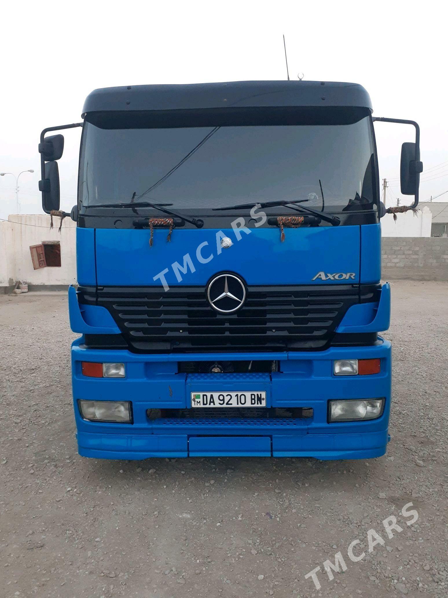 Mercedes-Benz ACTROS 3331 2003 - 500 000 TMT - Gumdag - img 3