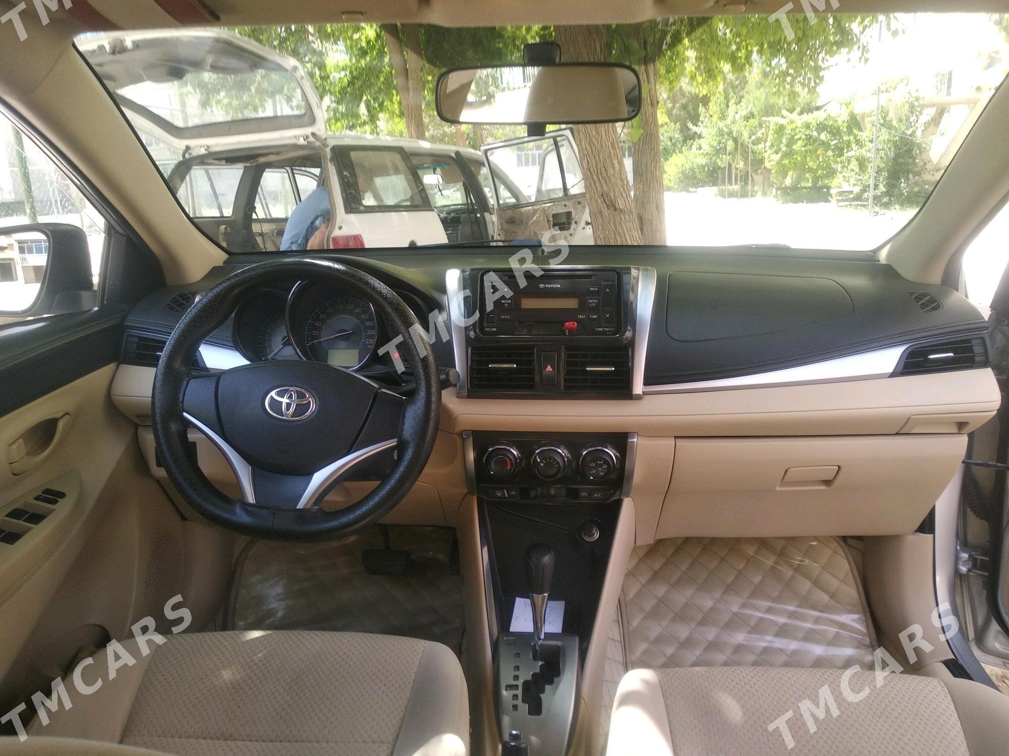 Toyota Yaris 2014 - 170 000 TMT - Türkmenabat - img 3