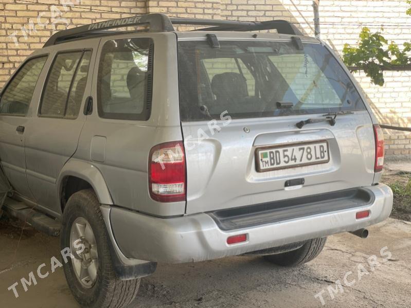 Nissan Pathfinder 2002 - 85 000 TMT - Туркменабат - img 3