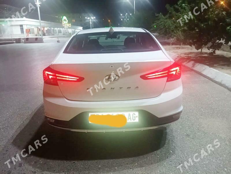 Hyundai Elantra 2020 - 220 000 TMT - Aşgabat - img 2