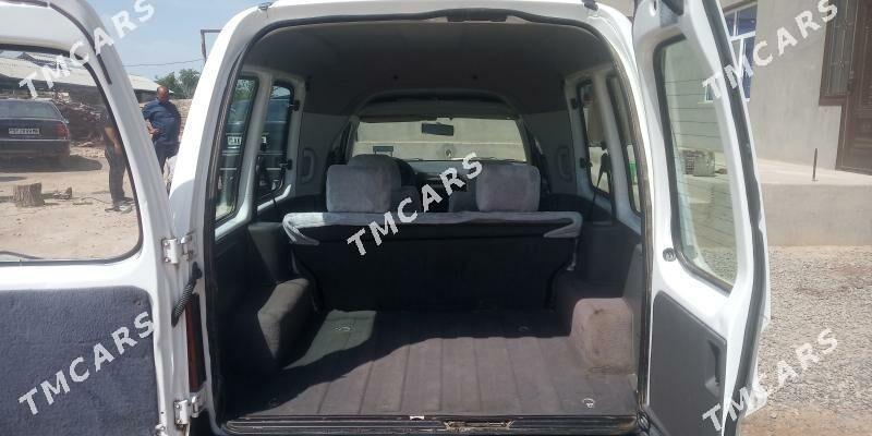 Volkswagen Caddy 2003 - 70 000 TMT - Мары - img 4