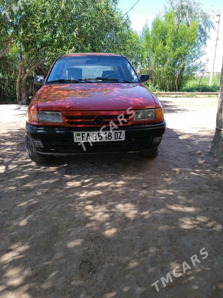 Opel Astra 1992 - 32 000 TMT - етр. Туркменбаши - img 3