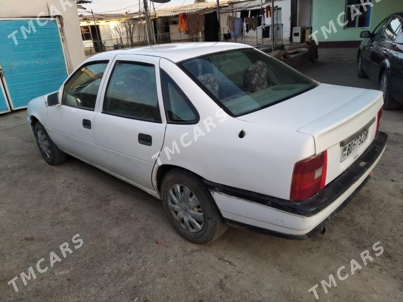 Opel Vectra 1992 - 20 000 TMT - Magtymguly - img 3