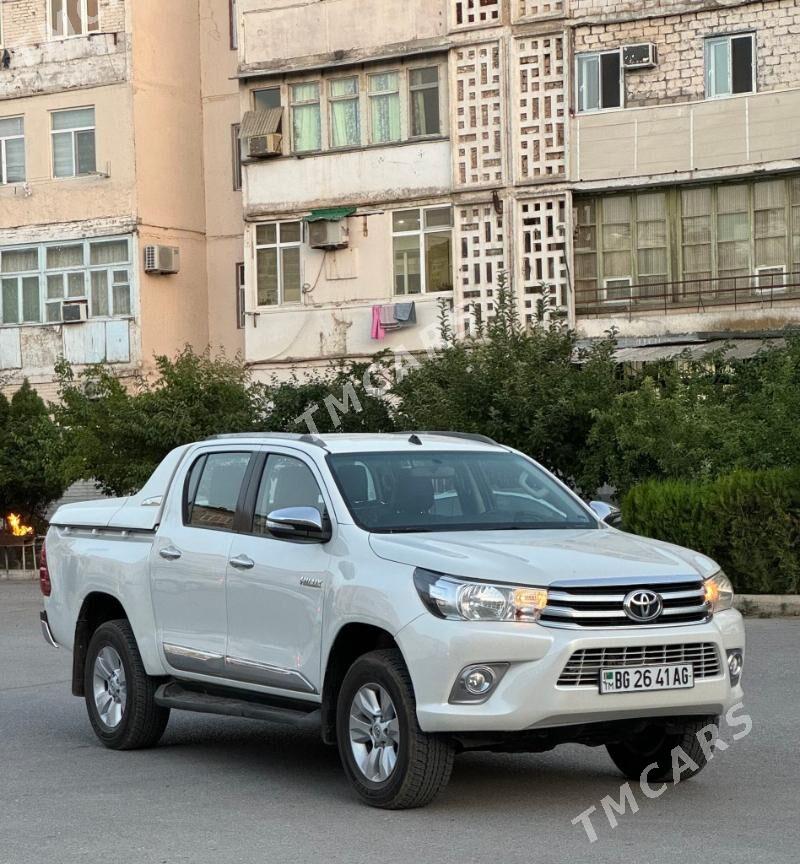 Toyota Hilux 2016 - 410 000 TMT - Aşgabat - img 3