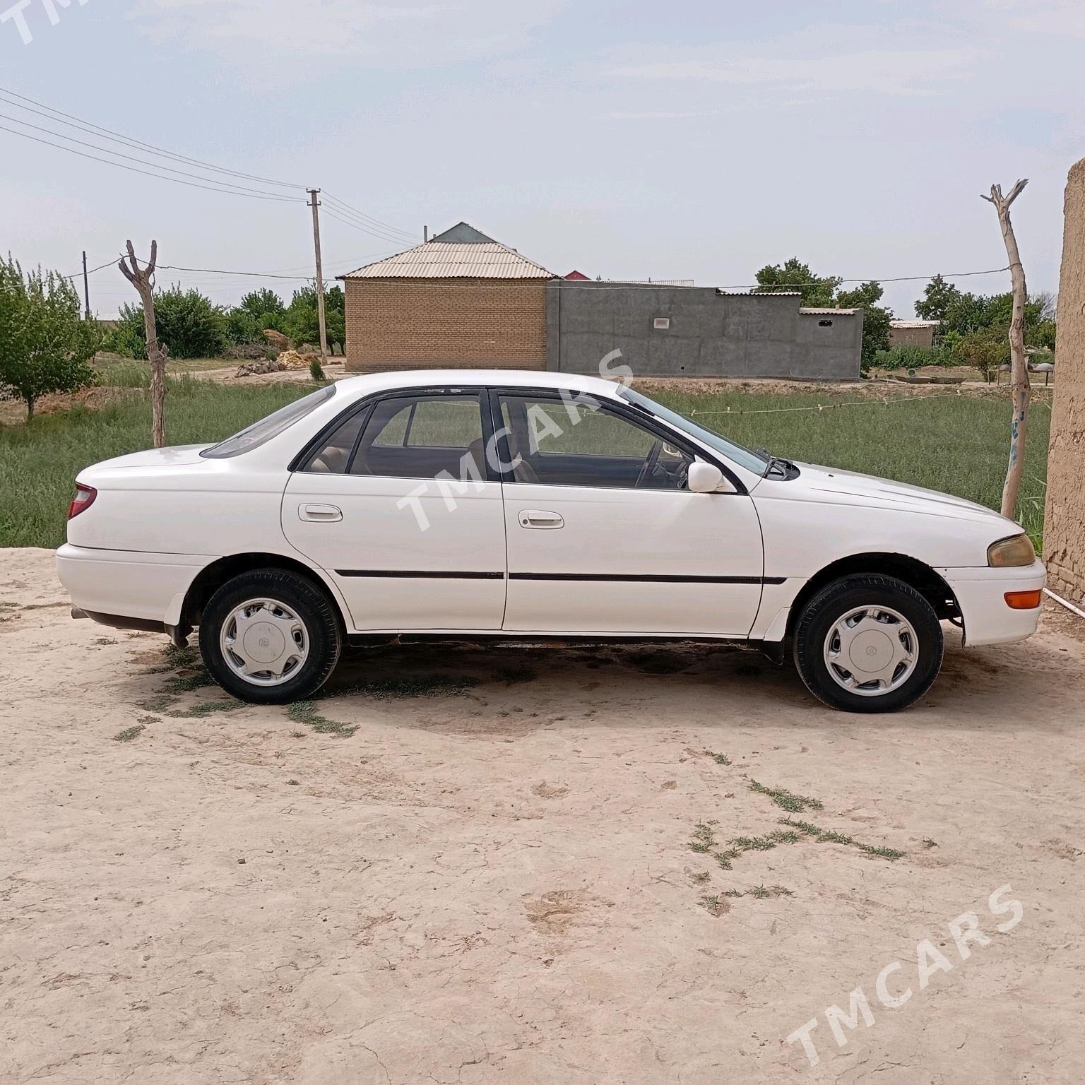 Toyota Carina 1996 - 39 000 TMT - Байрамали - img 4