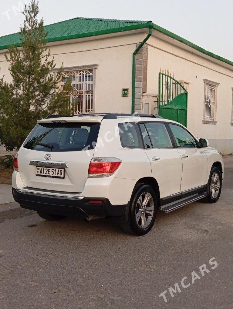 Toyota Highlander 2013 - 250 000 TMT - Ашхабад - img 4