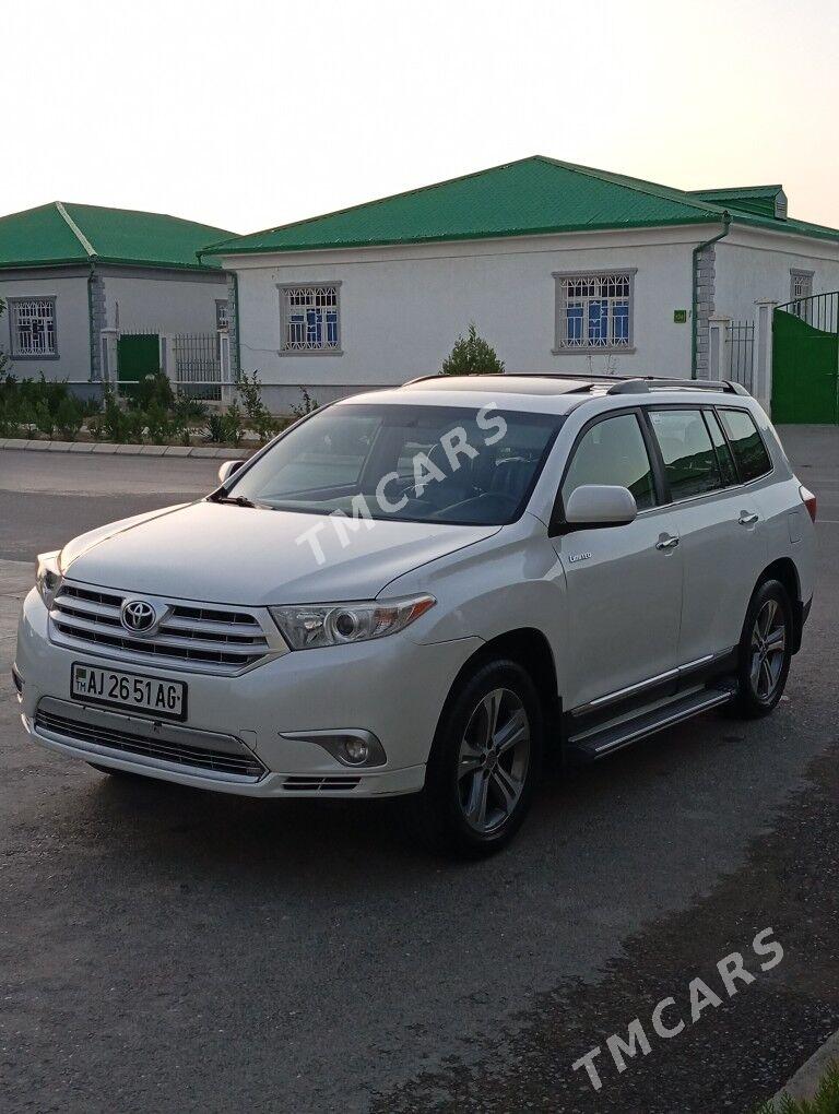 Toyota Highlander 2013 - 250 000 TMT - Ашхабад - img 2