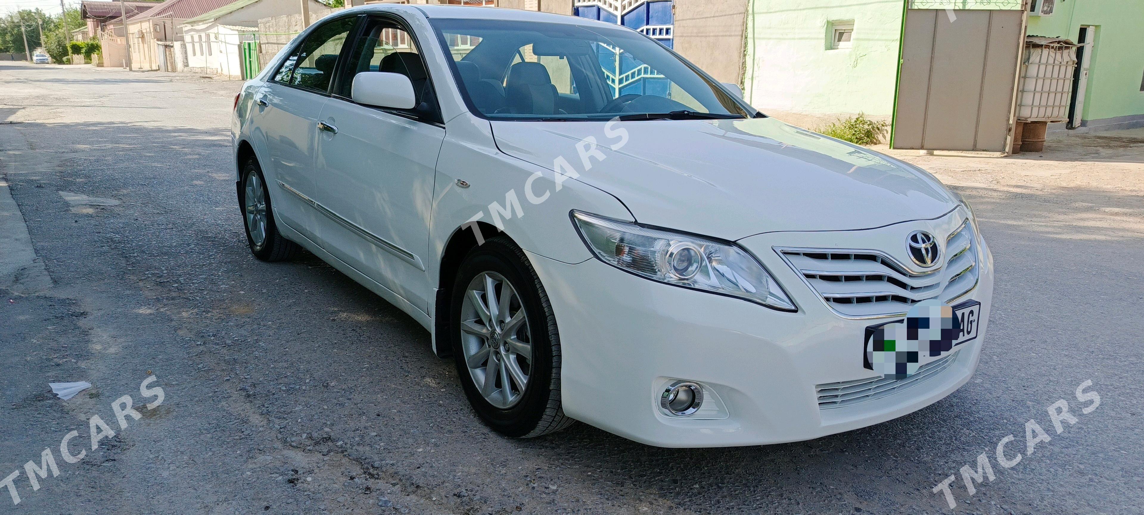 Toyota Camry 2010 - 137 000 TMT - Büzmeýin - img 8