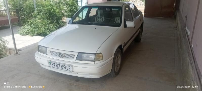 Opel Vectra 1991 - 27 000 TMT - Фарап - img 2