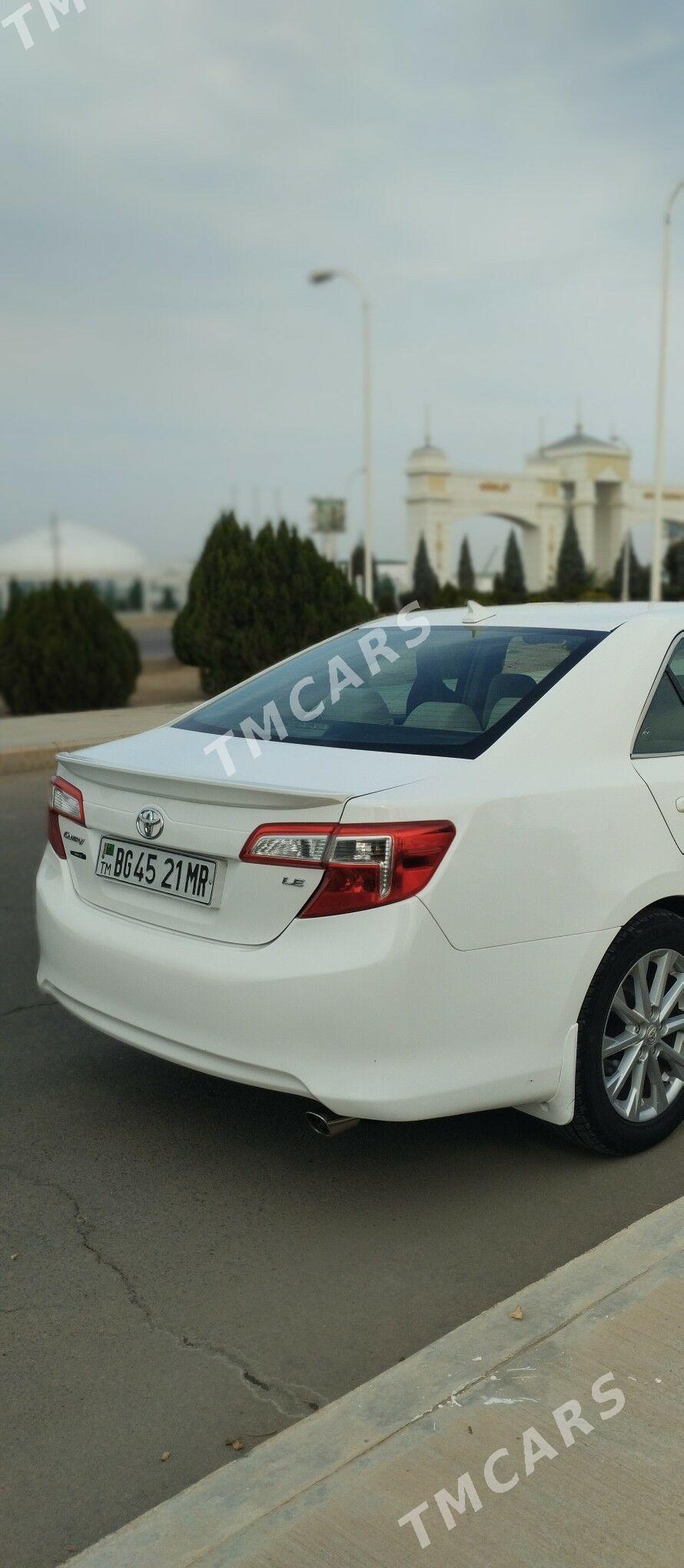 Toyota Camry 2012 - 179 000 TMT - Мургап - img 3