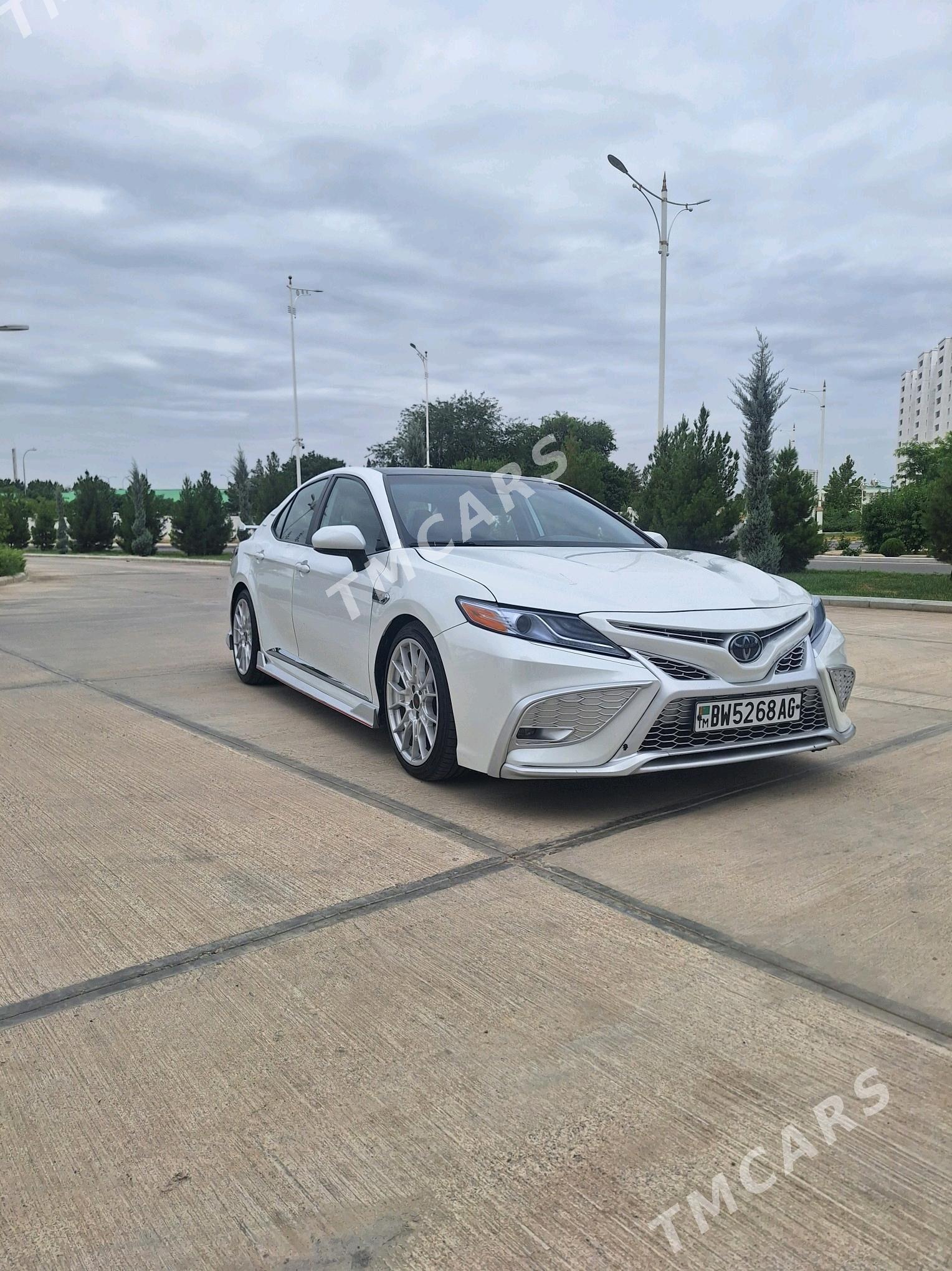 Toyota Camry 2020 - 350 000 TMT - Köşi - img 4