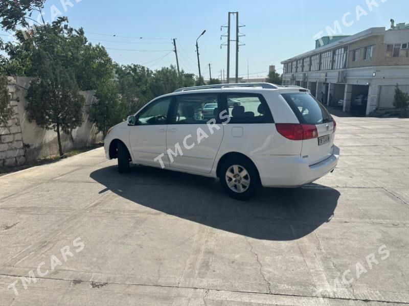 Toyota Sienna 2008 - 170 000 TMT - Туркменбаши - img 5