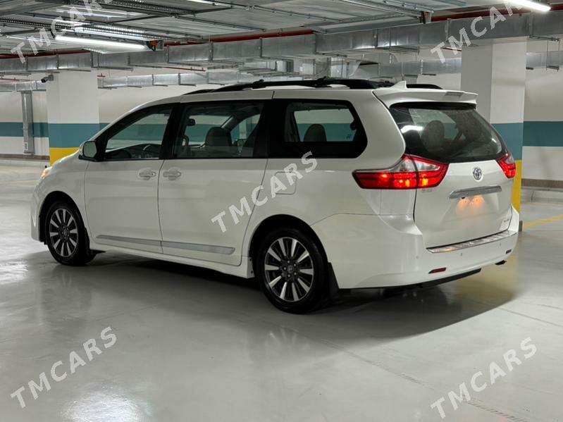 Toyota Sienna 2018 - 550 000 TMT - 15-й этап - img 10