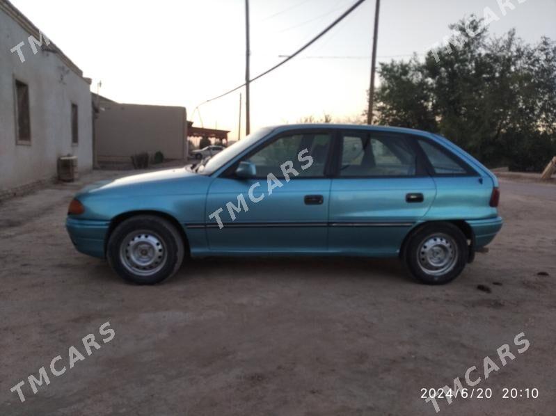 Opel Astra 1992 - 23 000 TMT - Гурбансолтан Едже - img 3