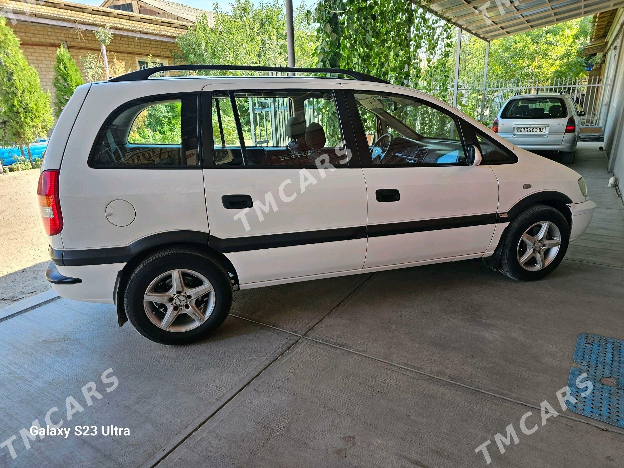 Opel Zafira 2002 - 70 000 TMT - Дашогуз - img 3