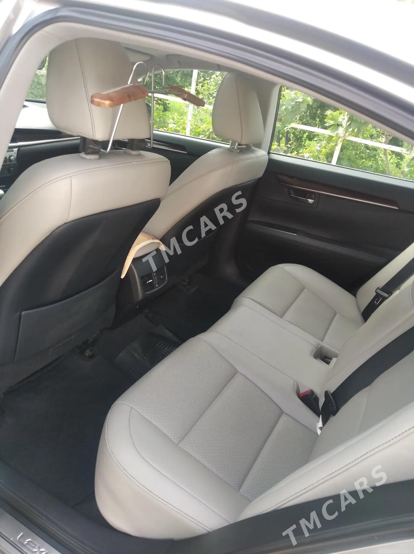 Lexus ES 350 2016 - 380 000 TMT - Мары - img 3