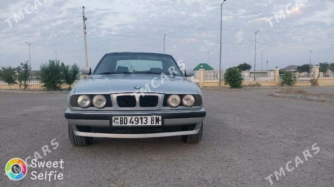 BMW 525 1995 - 48 000 TMT - Gyzylarbat - img 8