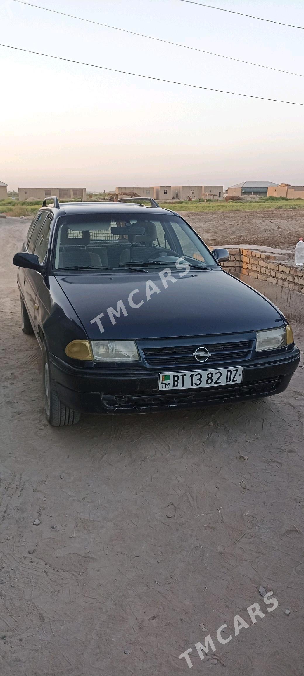 Opel Astra 1994 - 35 000 TMT - Шабатский этрап - img 2