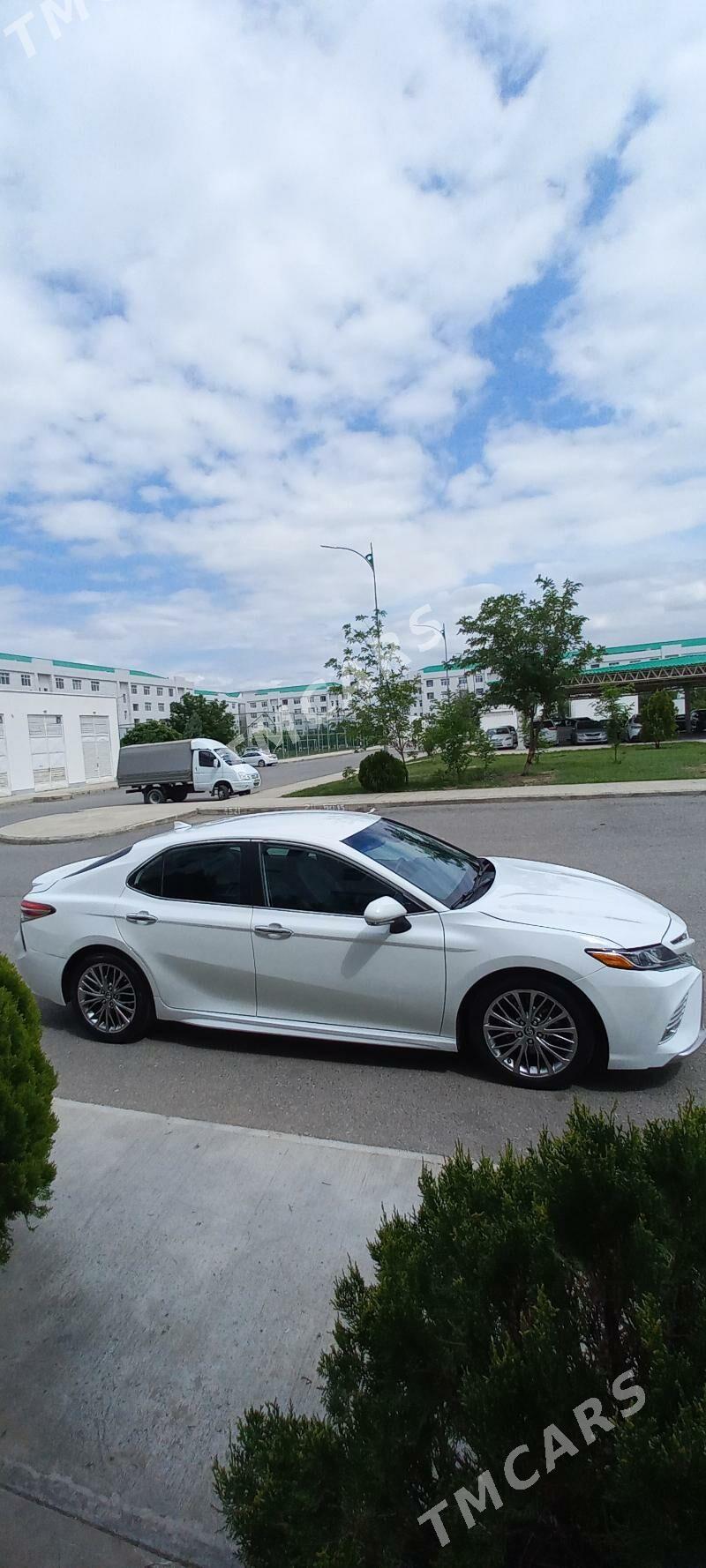 Toyota Camry 2019 - 305 000 TMT - Aşgabat - img 4