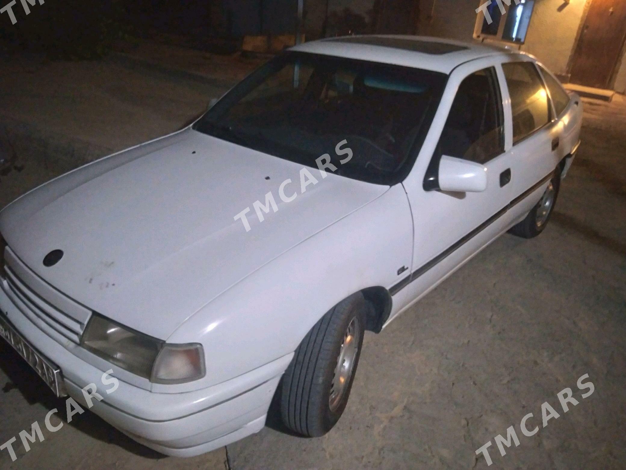 Opel Vectra 1992 - 29 000 TMT - Гёкдже - img 4