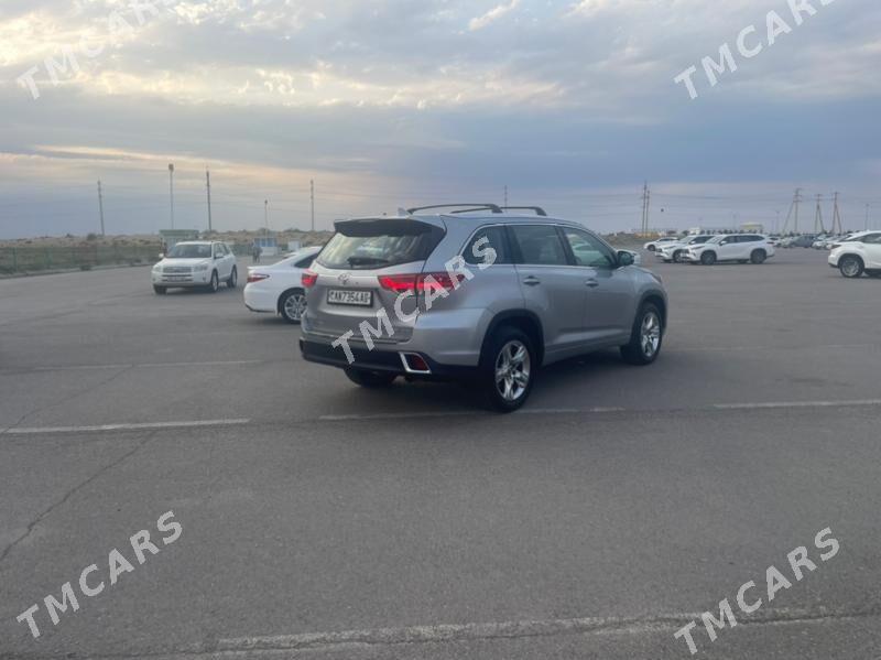 Toyota Highlander 2017 - 440 000 TMT - Aşgabat - img 7