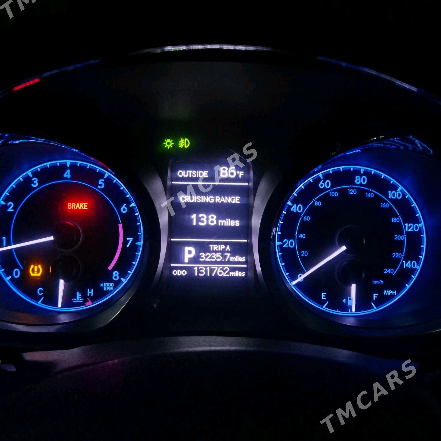 Toyota Corolla 2013 - 188 000 TMT - Aşgabat - img 3
