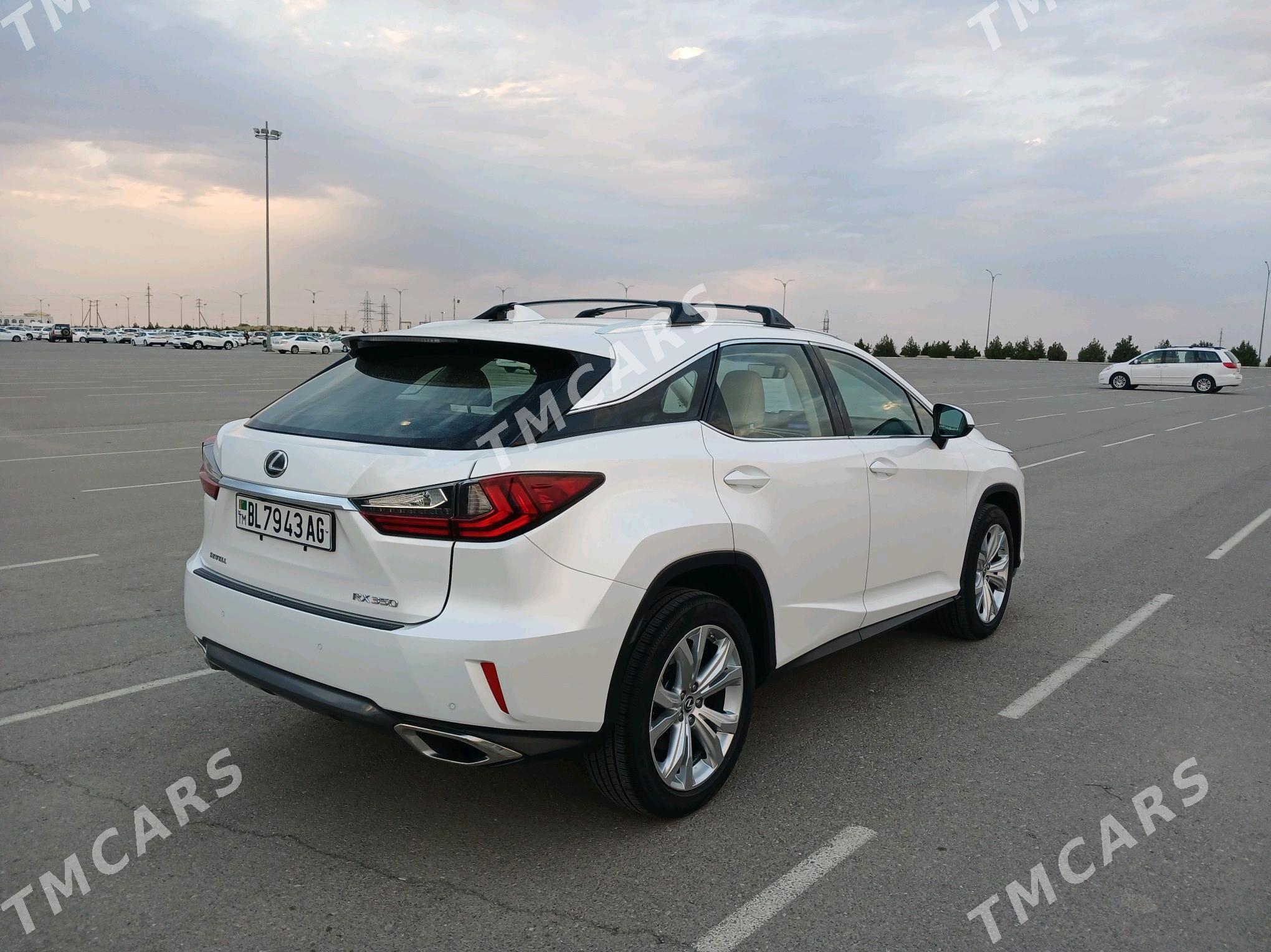 Lexus RX 350 2019 - 546 000 TMT - Кëши - img 3