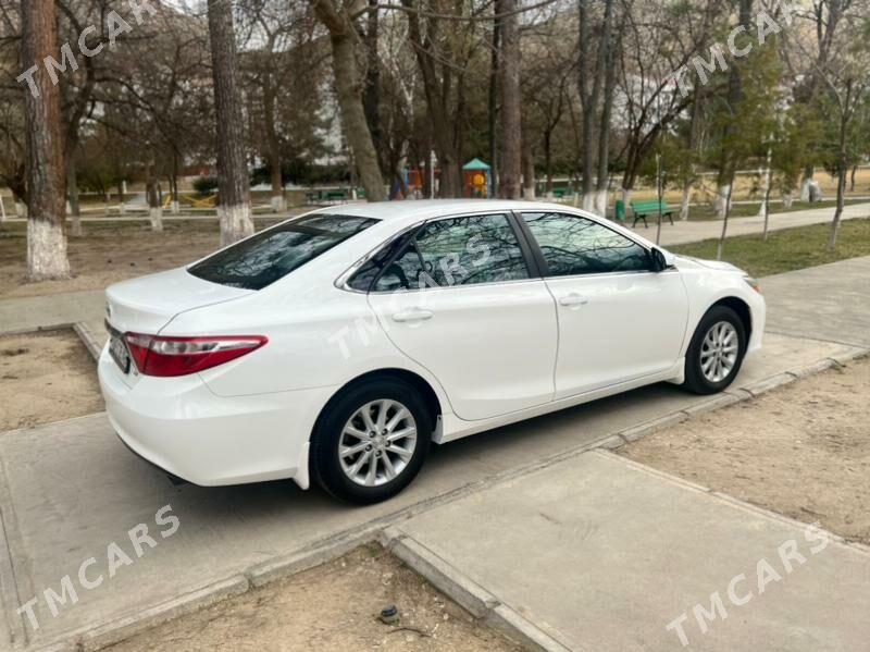 Toyota Camry 2017 - 273 000 TMT - Ашхабад - img 2