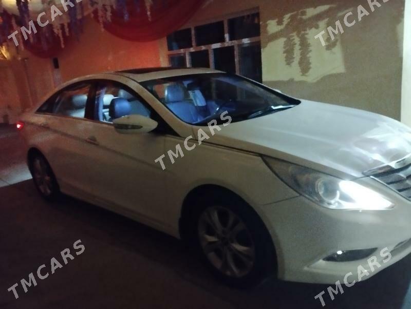 Hyundai Sonata 2011 - 133 000 TMT - Ашхабад - img 4