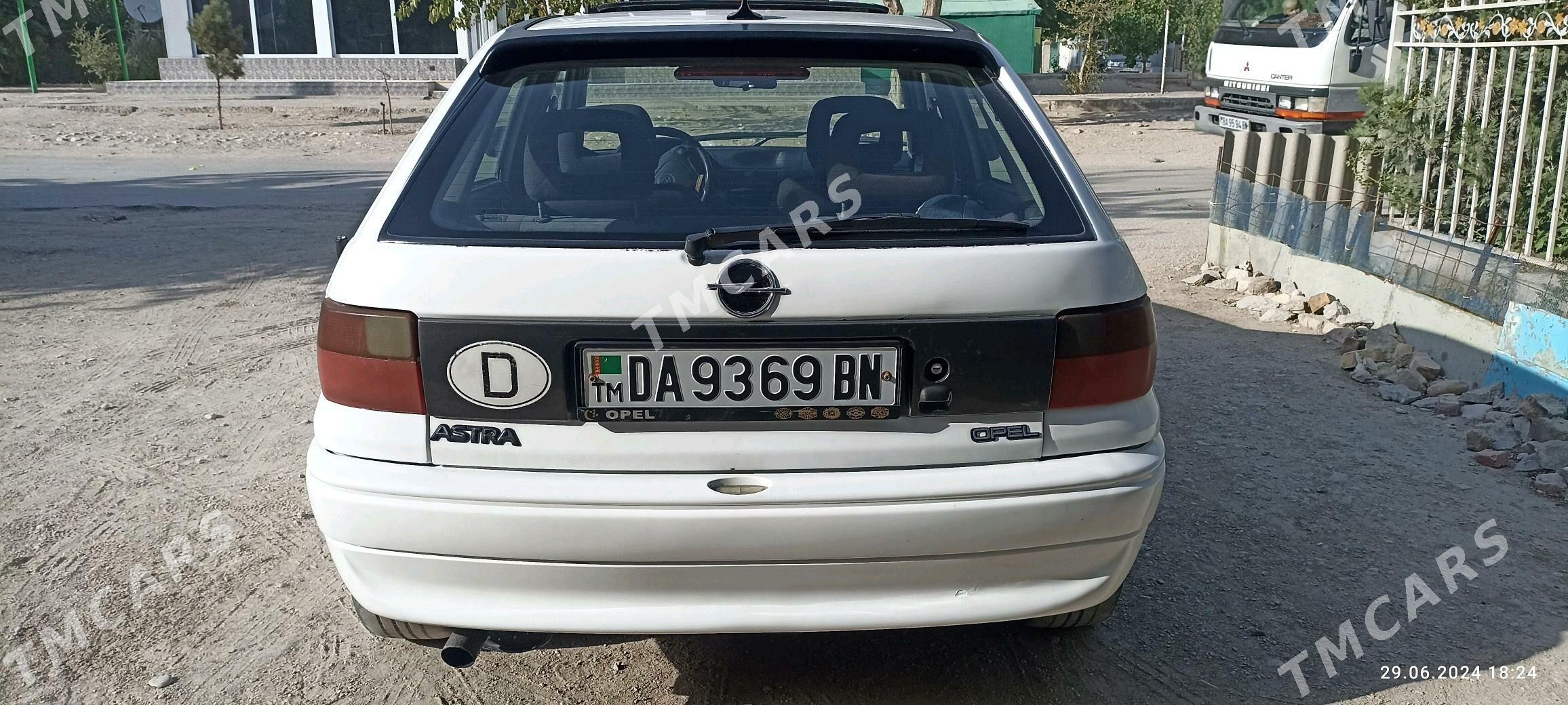 Opel Astra 1995 - 38 000 TMT - Туркменбаши - img 4