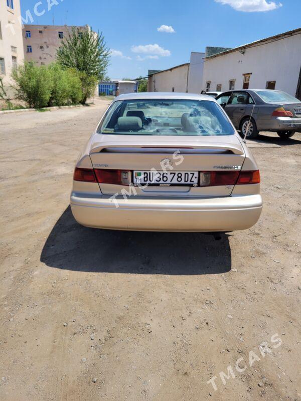 Toyota Camry 2000 - 135 000 TMT - Daşoguz - img 6